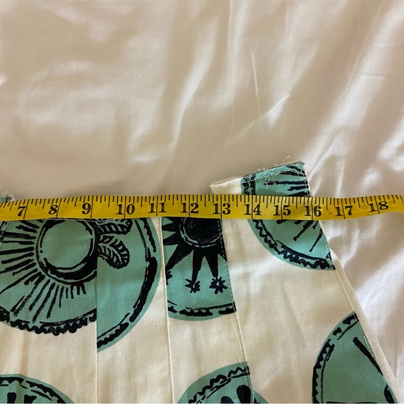 NWT Zara Green and Off White Pleated Skirt Large - Picture 9 of 12